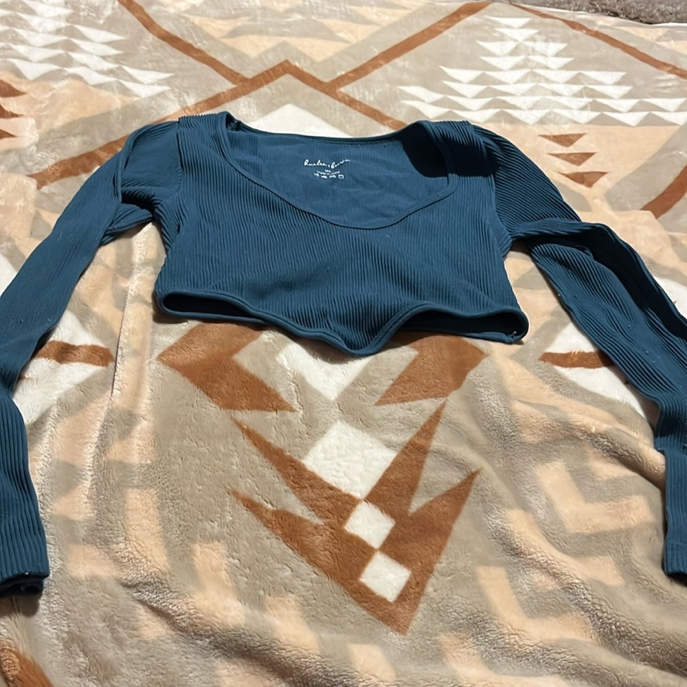 Very cropped top
